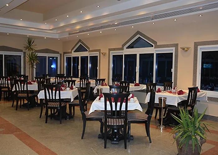 Affittacamere Come To Enjoy At Le Mirage New Tiran Naama Bay *